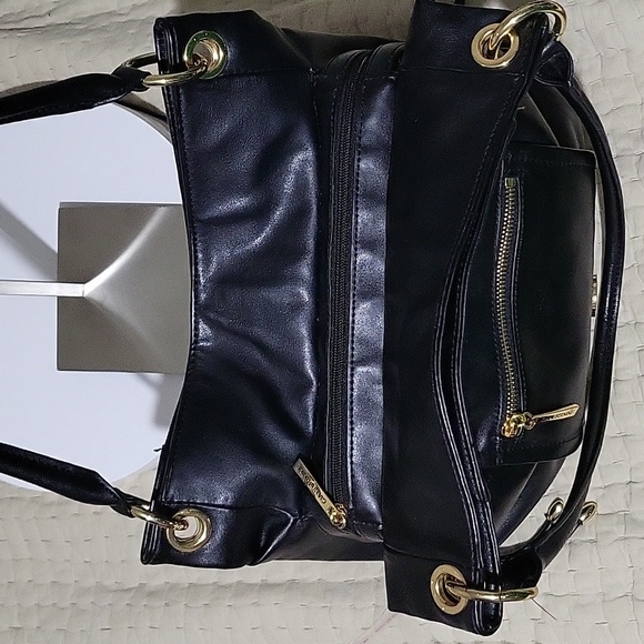 Giani Bernini Black and Gold Bag - Picture 11 of 15